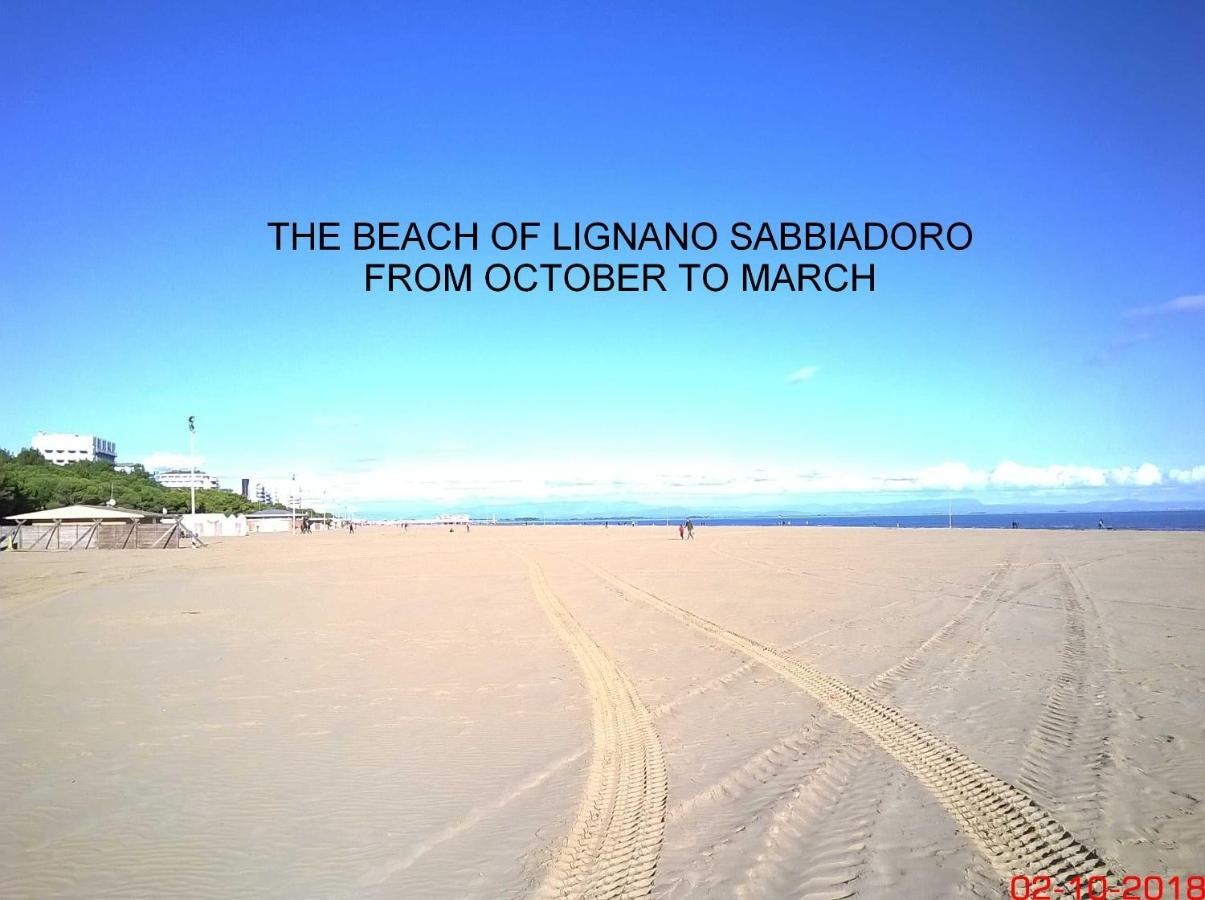 Lucerna Apartments At Sabbiadoro Beach Lignano Sabbiadoro Exterior photo